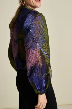 BLOUSE Festive Feathers