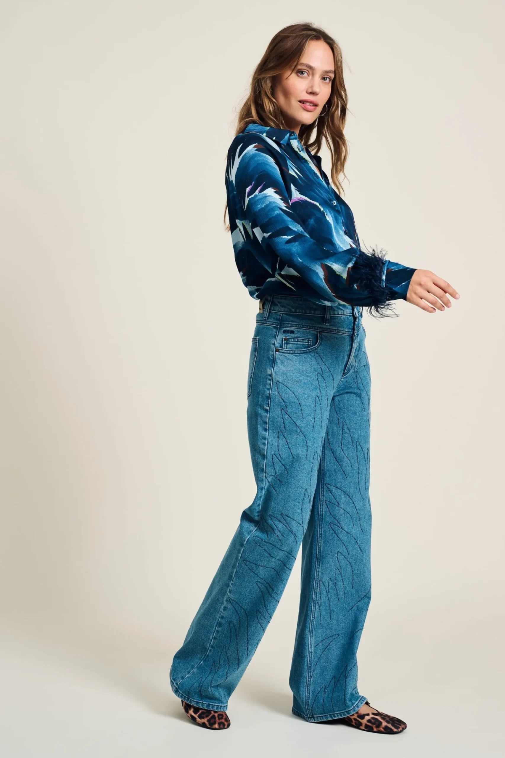 JEANS Wide Leg Denim Rhinestones