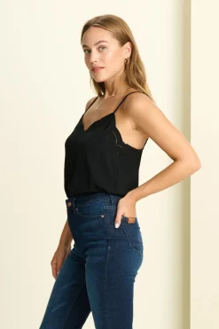 TOP Emmi Black