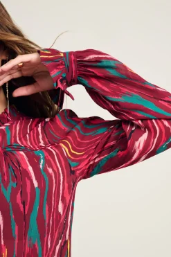 TOP Woody Burgundy Red