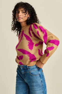 TRUI Feathers Sparkle